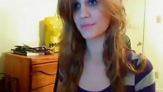 Sexy brunette on webcam