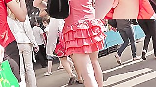 Very arousing redhead upskirt episode