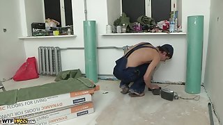 Sexy blonde teen gets penetrated by the painter