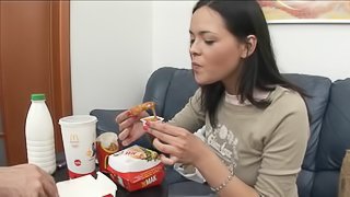 Paulina has a breathtaking body and deserves to be poked in the anus