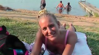Blonde with nice face is giving a deep blowjob