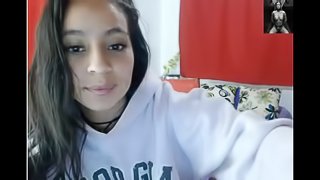 Real Latina opens her legs wide to show her cunt