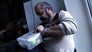 hairymantakes a break from home remodeling(re-upload)