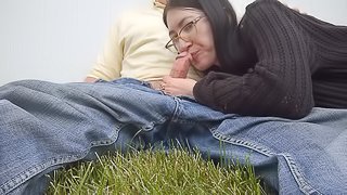 Tiny Teen Outdoor Fuck & Blowjob - Liz Lovejoy - lizlovejoy.manyvids.com