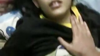 Cute asian girl gets missionary fucked and sucks her bf's cock