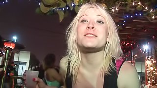 CHicks are going to have a damn lesbian party