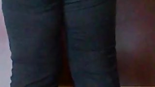 Booty in tight leggings 2