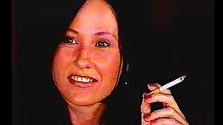 Pretty milf amateur smokes and smiles