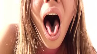 A Close Look At Dakoda's Luscious Lips