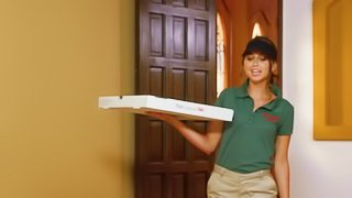 Big-boobied MILF has an affair with pizza courier
