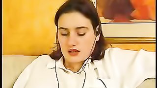 29 yo Brunette Mary Hairy