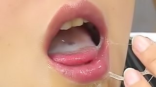 Busty japanese loves to swallow