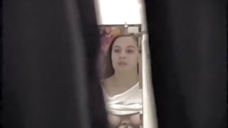 Hot girl dressing and showing gazoo and tits on spy cam