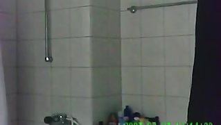 Voyeur video of my gf after bath