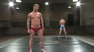 Brandon Monroe and Brenn Wyson suck each other's dicks on tatami